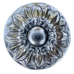A fixed cast iron knob.